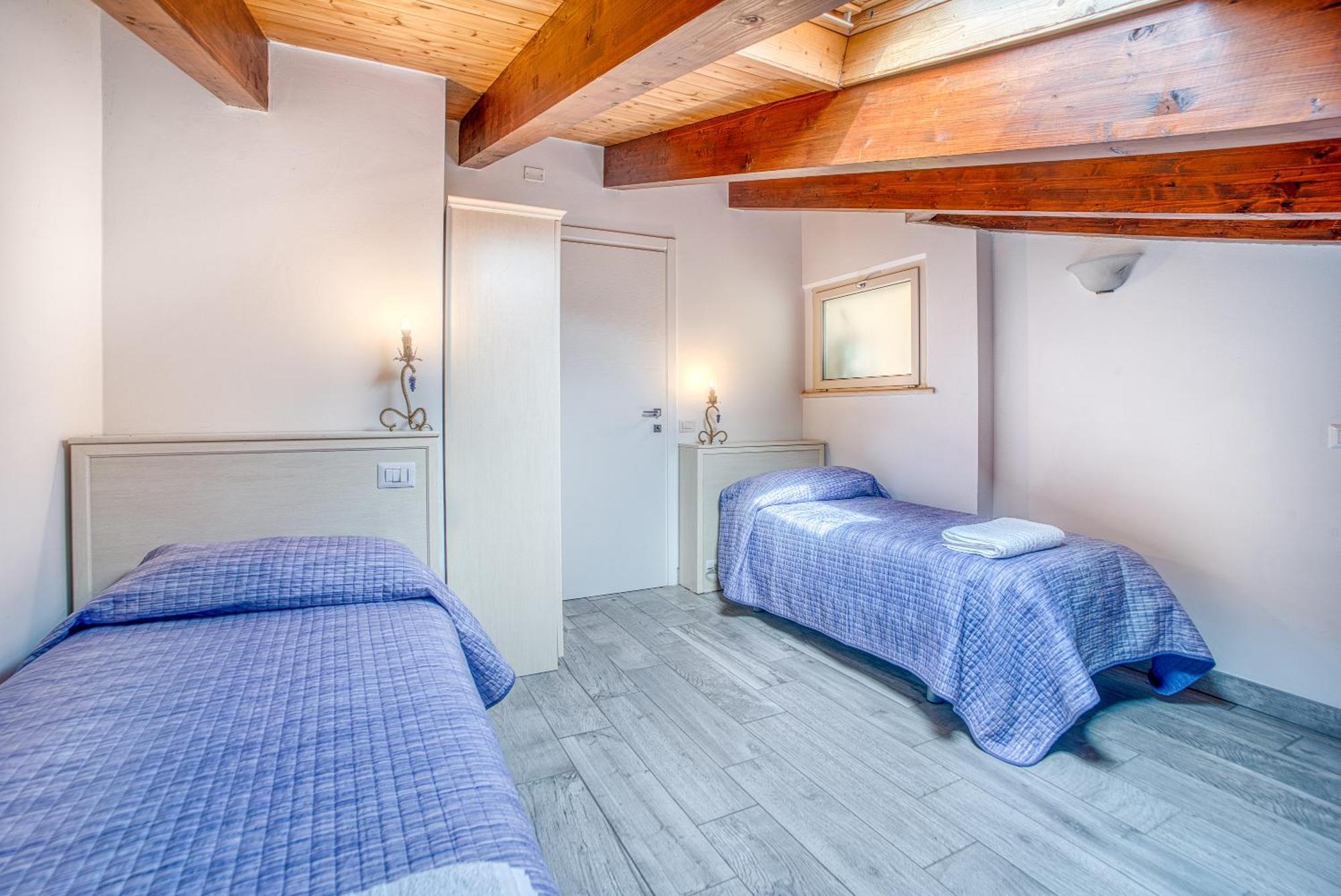 Casavacanzelemore - Casa Zoe Valfabbrica Exteriér fotografie