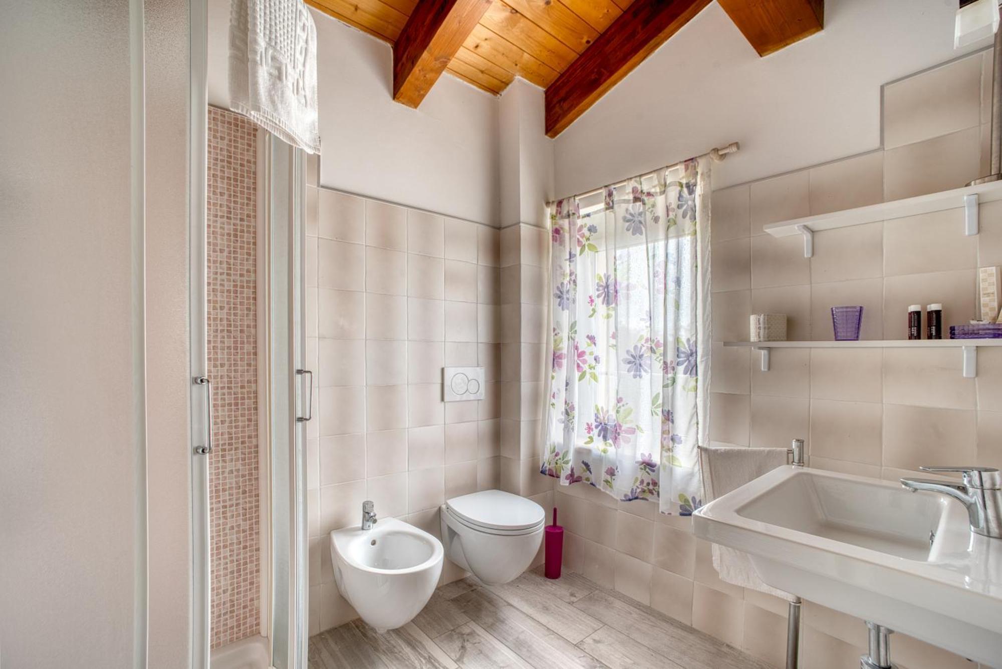 Casavacanzelemore - Casa Zoe Valfabbrica Exteriér fotografie